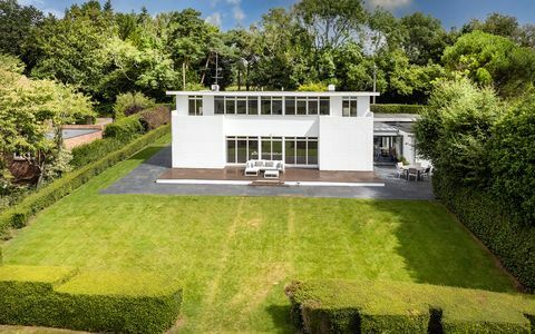 dobbelt oscar vinders modernistiske hus fra 1934 til salg i oxfordshire