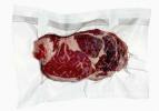 Du bør ALDRIG tænde kød i mikrobølgeovnen, siger ekspert