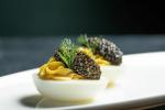 Thomas Kellers Regiis Ova Caviar & Champagne Lounge i Yountville Photos, Review
