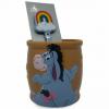 Disneys nye træstamme-inspirerede Eeyore-krus kommer med en regnbueske
