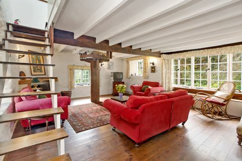 Lombard Mølle - Fowey - Cornwall - ejendom - stue - OnTheMarket.com