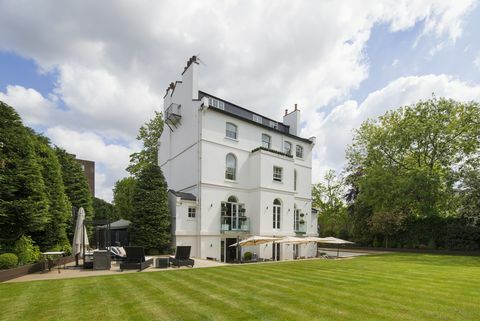 rihanna's london home in st john's wood til salg