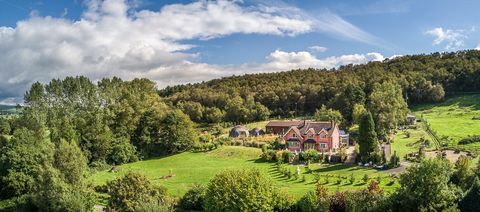 Heather Bank Farm - Cheshire - grunde - Fine & Country