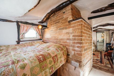 The Hovel - Ludgershall - mursten - OnTheMarket.com