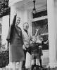 Prins Albert hæder sin mor, Grace Kelly, ved at købe sit barndomshjem