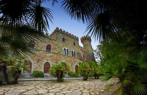 Borgia Castle i Toscana - Italien - Airbnb