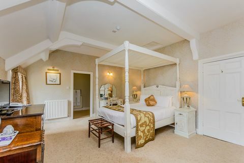 Otterburn Castle, Northumberland BEDROOM