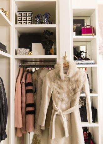 walk-in-closet