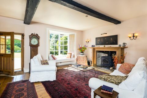 Warblington Castle - lounge - Hampshire - OnTheMarket.com