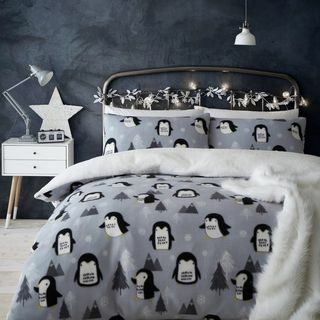 Hyggeligt Penguin Fleece jule dynebetræk sæt