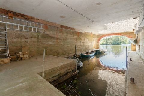 The Boat House, Shillingford Court, Shillingford, Wallingford, Oxfordshire boat house - Savills