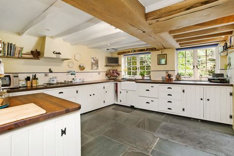 Lombard Mølle - Fowey - Cornwall - ejendom - køkken - OnTheMarket.com