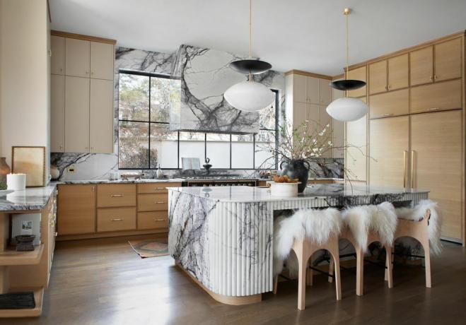 hvidt marmor køkken af ​​urbanology design