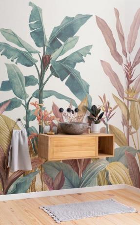 Vintage Botanicals-samling af MuralsWallpaper ved hjælp af detaljerede vintage-malerier af Pierre-Joseph Redouté