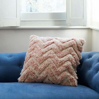 Zig Zag Tufted Pude