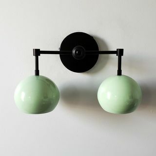 Dobbelt Mint Loa Sconce