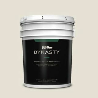 BEHR Interior Dynasty Paint i sprødt linned