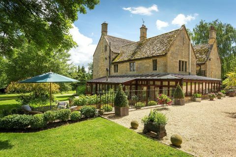 Savills - Collin House - landsted - Cotswolds - have