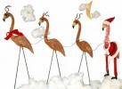 Christmas Flamingo Lawn Ornaments er her for at genoplive din gård