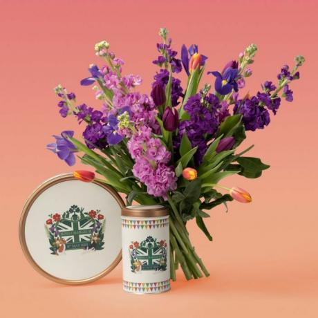 Den britiske Coronation Teatime Celebration Bouquet