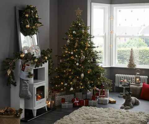 B&Q Timeless Tradition Christmas Collection