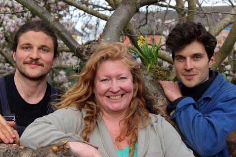 Garden Rescue - serie to - Charlie Dimmock, David Rich, Harry Rich - the Rich brødrene