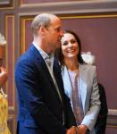 Se det første officielle fælles portræt af prins William og Kate Middleton