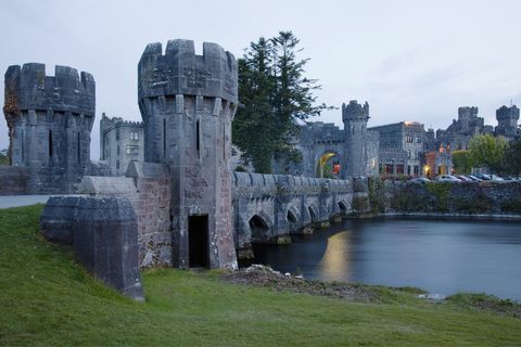 Ashford Castle - bro - Irland