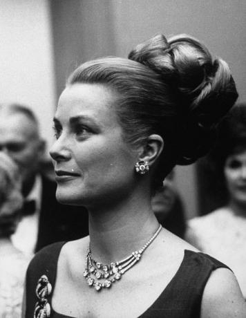 grace kelly cartier halskæde