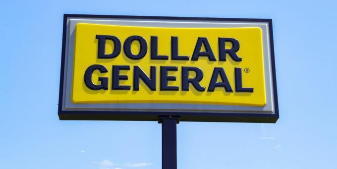 dollarens generelle logo ses i butikken nær bloomsburg